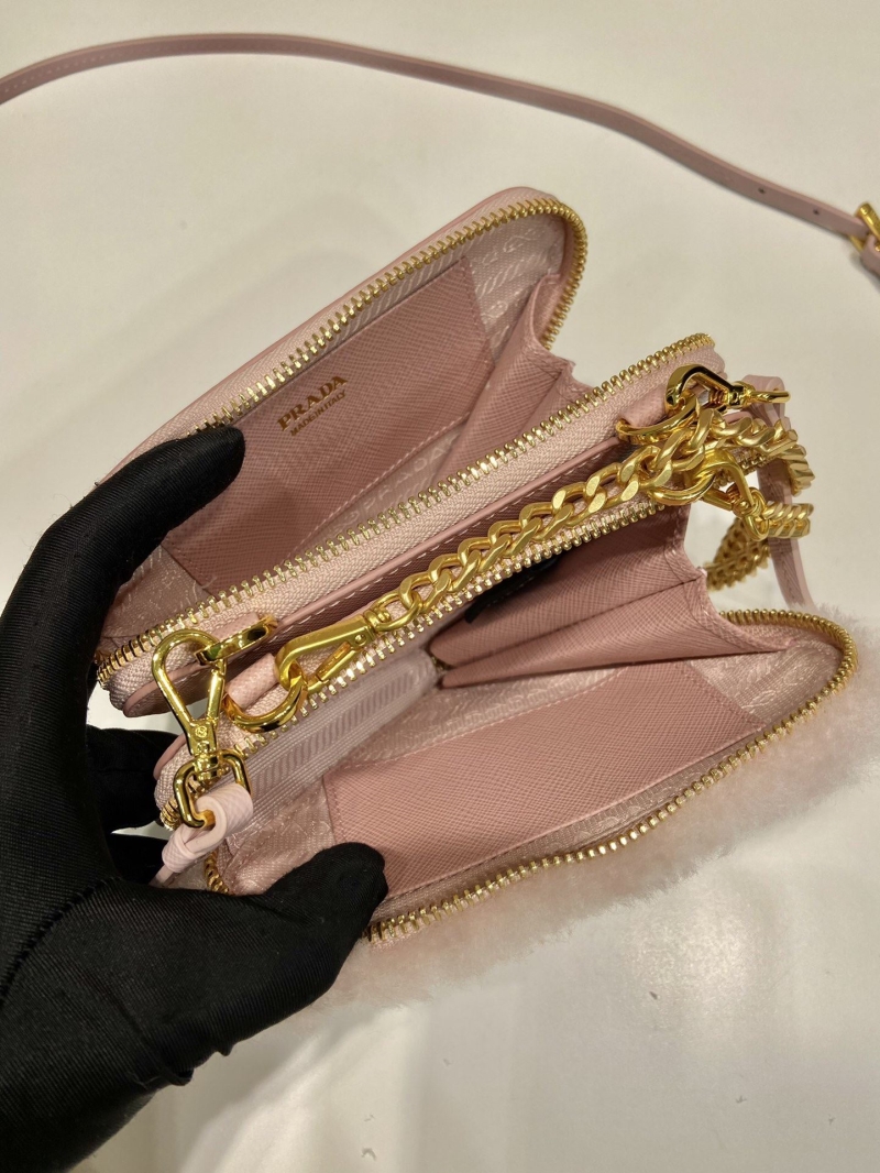 Pra*a triangle pouch